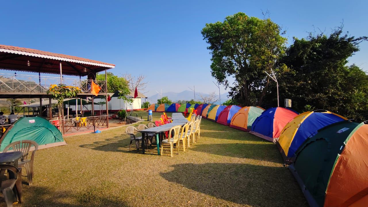 Side view of the tent row and dining area