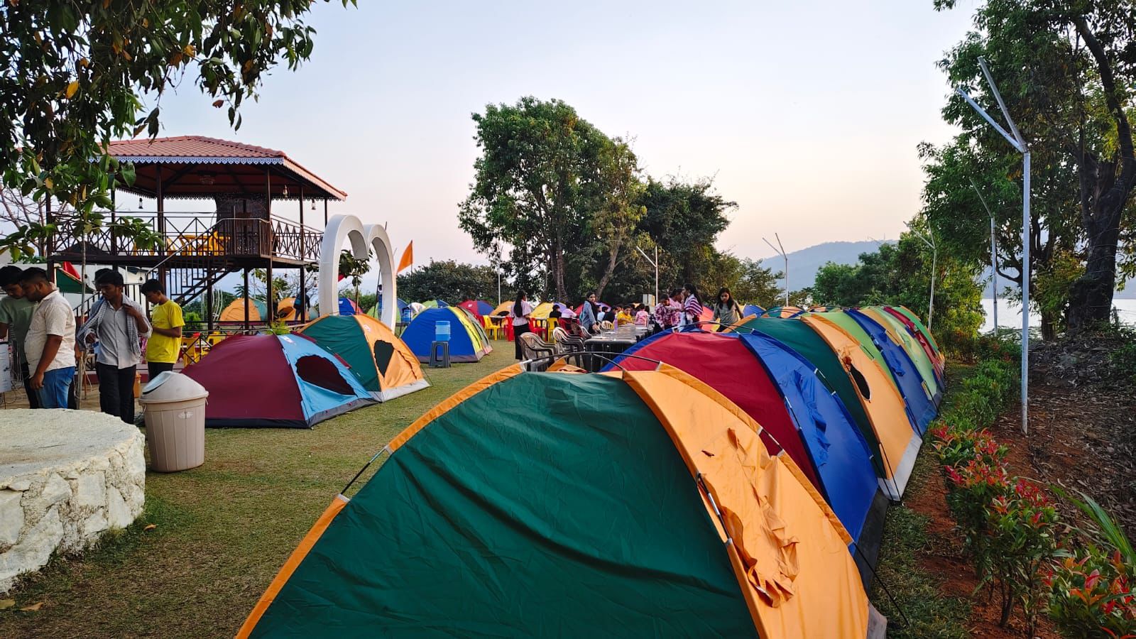 Tents and machan viewing deck at Chillout Pawana
